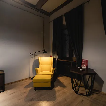 Justlvivit At The Rynok Square Apartment *
