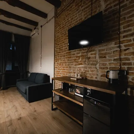 Apartment Justlvivit At The Rynok Square Lviv
