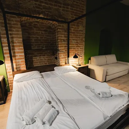 Justlvivit At The Rynok Square Apartment Lviv
