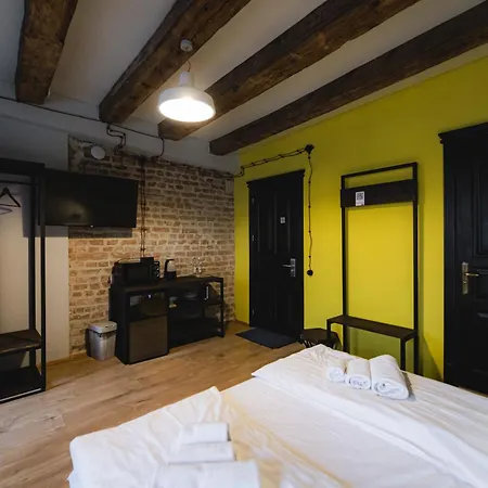 41m² Appartement, Met 1 Privé Badkamer In Halytskyi District Lviv
