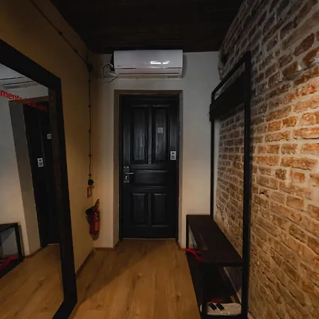 Justlvivit At The Rynok Square Apartment Lviv
