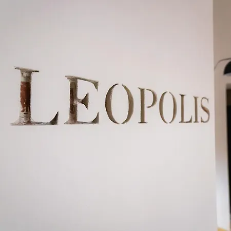 Justlvivit At The Rynok Square 4*