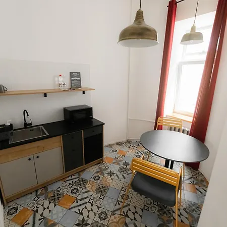 Justlvivit At The Rynok Square 4*