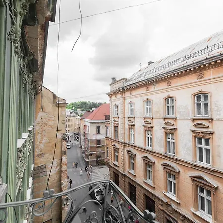 Apartment Justlvivit At The Rynok Square Lviv