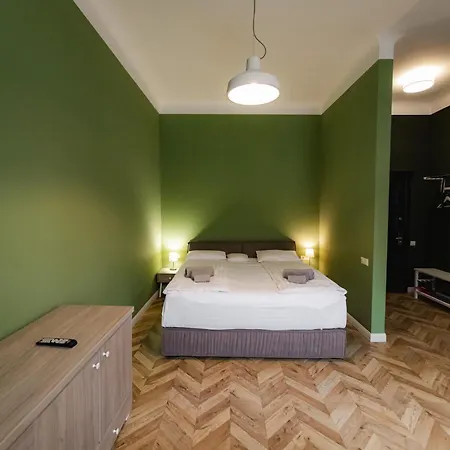 Апарт-готель Justlvivit At The Rynok Square