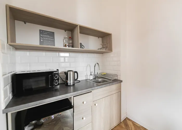 Hotel apartamentowy Justlvivit At The Rynok Square 4*