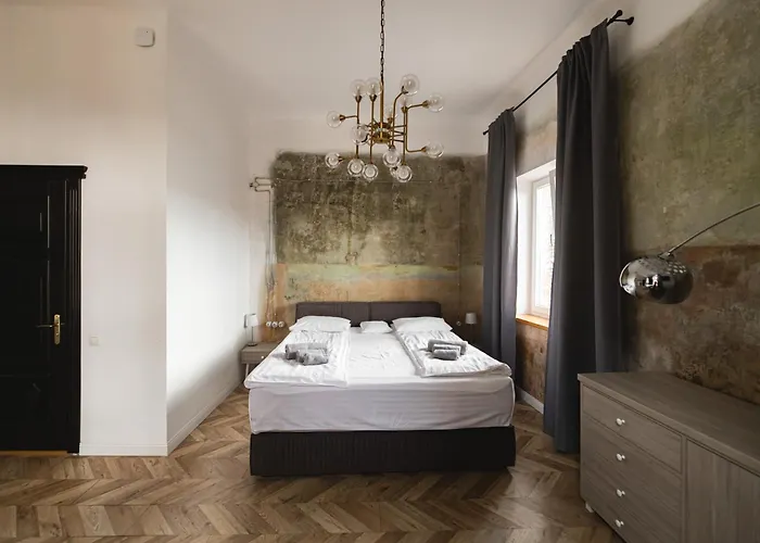 Hotel apartamentowy Justlvivit At The Rynok Square Lwów