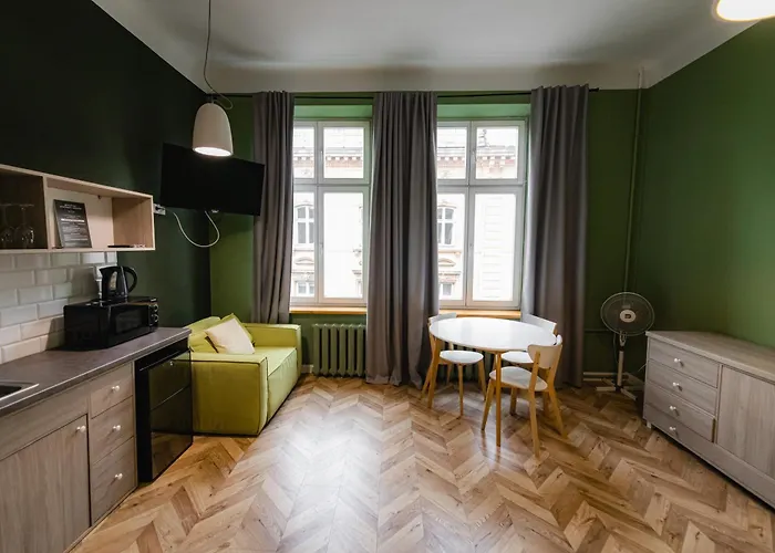 Justlvivit At The Rynok Square Hotel apartamentowy 4*