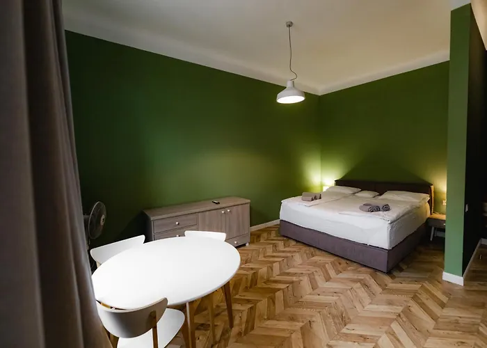 Aparthotel Justlvivit At The Rynok Square Lviv