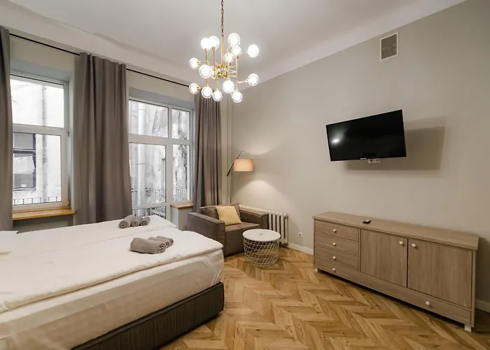 Justlvivit At The Rynok Square Aparthotel 4*
