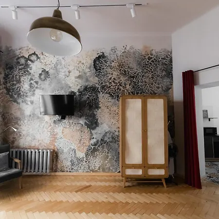 Apartmanhotel Justlvivit At The Rynok Square Lviv