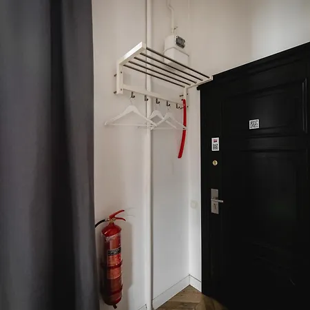 Justlvivit At The Rynok Square Apartmanhotel 4*