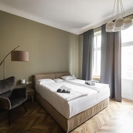 Justlvivit At The Rynok Square 4*