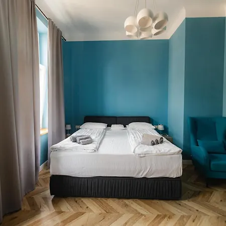 Apartmanhotel Justlvivit At The Rynok Square Lviv