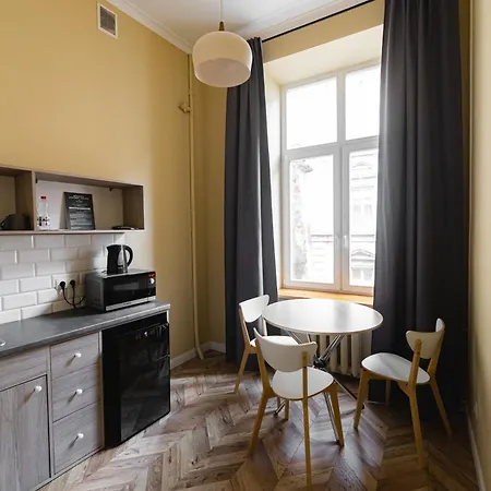 Justlvivit At The Rynok Square Apartmanhotel Lviv