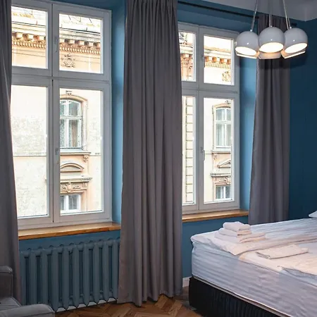 Justlvivit At The Rynok Square Apartmanhotel 4*