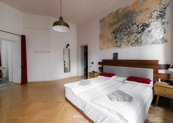 Apart-hotel Justlvivit At The Rynok Square 4*