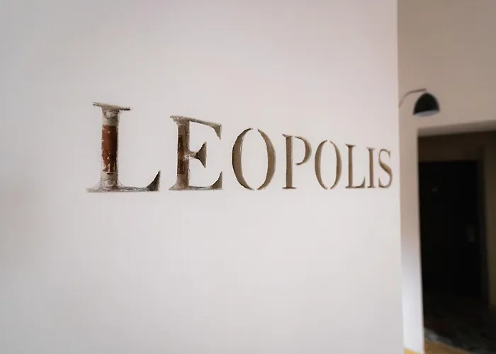 Justlvivit At The Rynok Square 4*