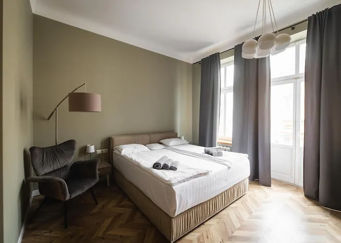 Justlvivit At The Rynok Square 4*