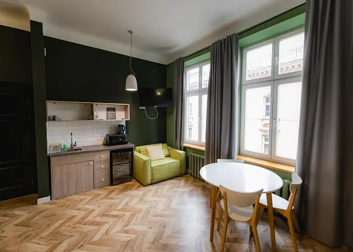 Apart-hotel Justlvivit At The Rynok Square