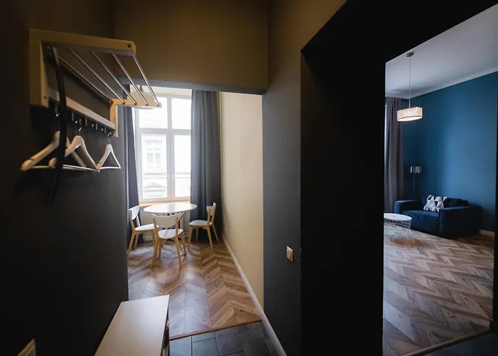 Justlvivit At The Rynok Square 4*